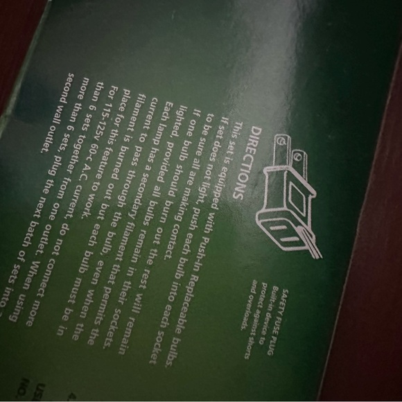 Foremost vintage icicle string lights for Christmas tree or garland - Picture 7 of 7